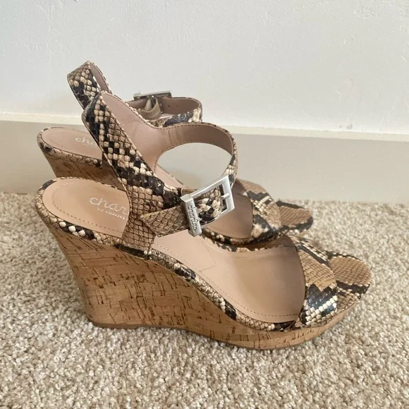 Charles David Lindy Snakeskin Single Vamp Band Ankle Strap Cork Wedge Sz 8.5 - Picture 2 of 9